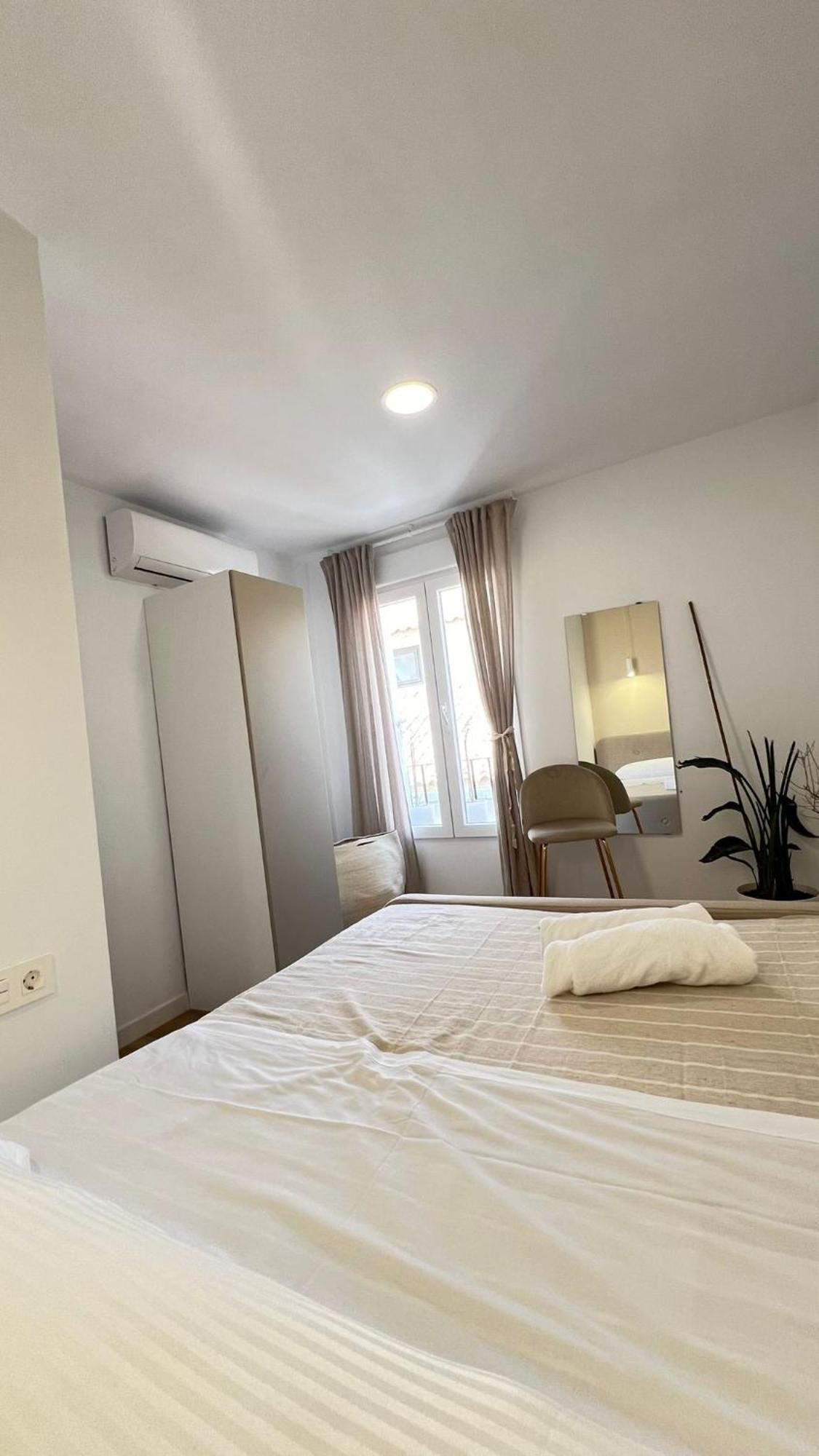 Hermosos Apartamentos En Pleno Centro Granada Kültér fotó